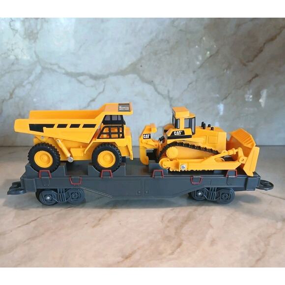 VNT Toy State Train Carrier CAR w 2 Trucks CAT Caterpillar Construction Express - Picture 1 of 15